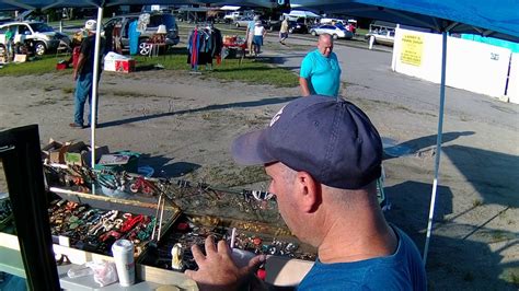<strong>Shell Factory</strong>. . Flea market at shell factory